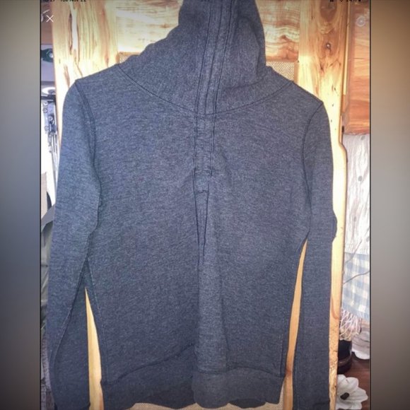 Lululemon turtleneck - Picture 1 of 5